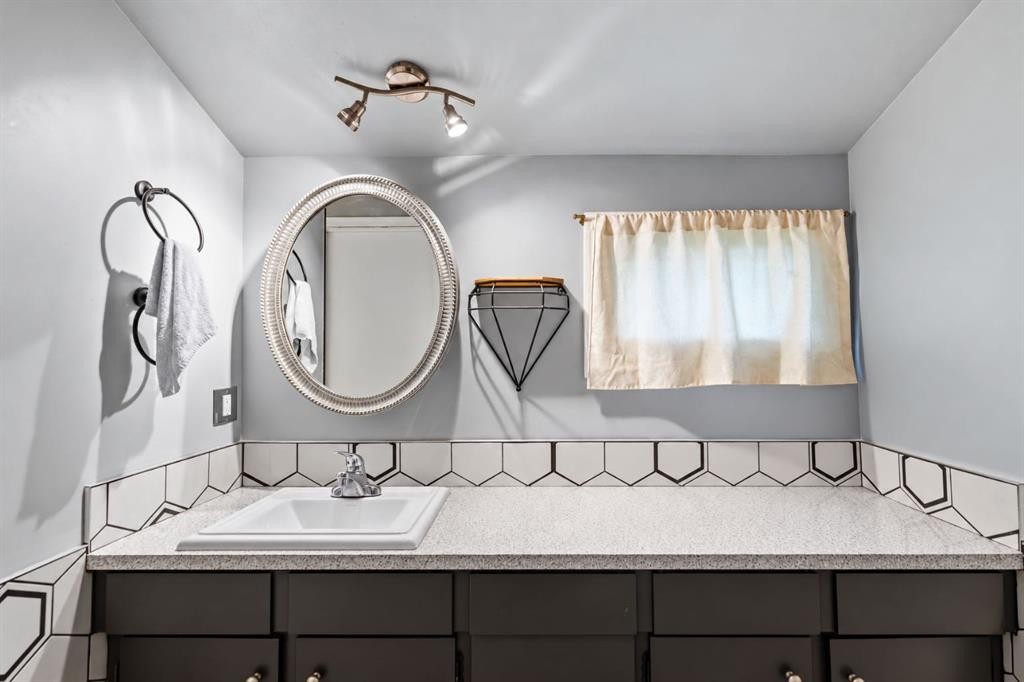 3101 41 Street Sw, Calgary, AB