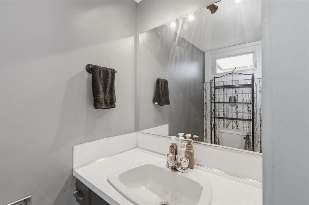 3101 41 Street Sw, Calgary, AB