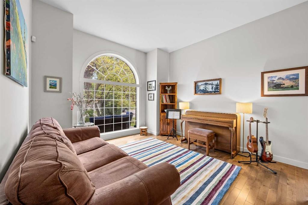 9 Sunset Way Se, Calgary, AB