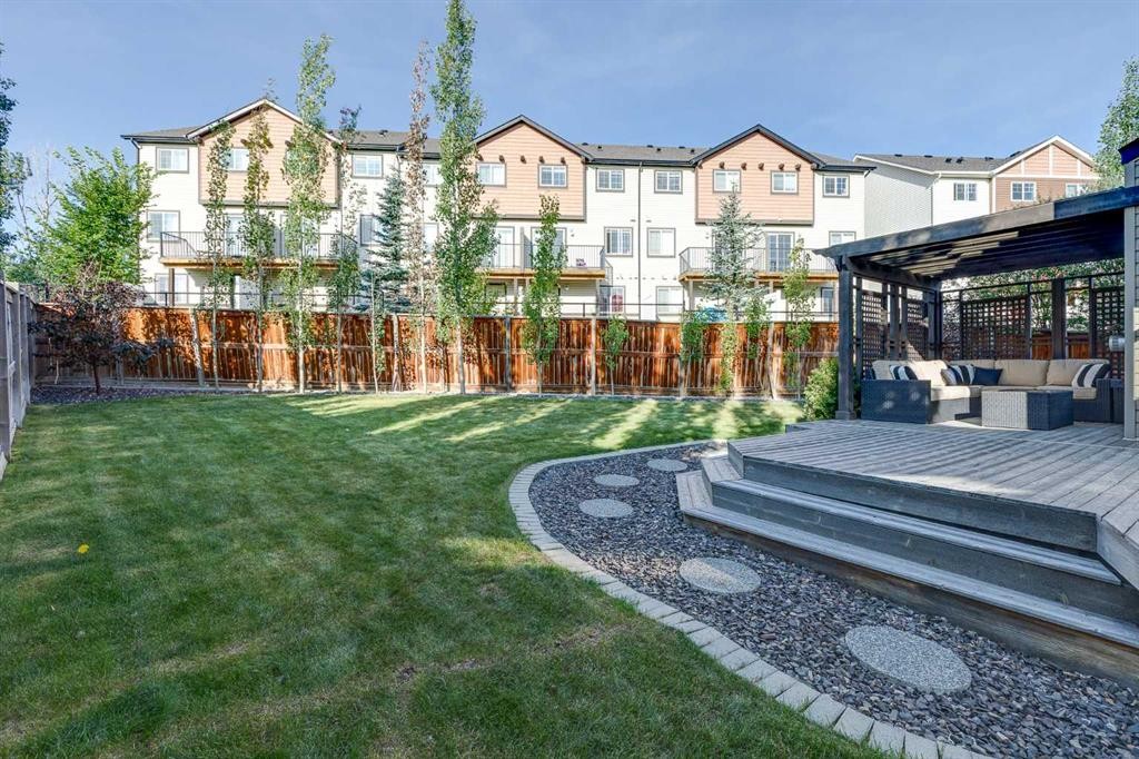 62 Panamount Plaza Nw, Calgary, AB