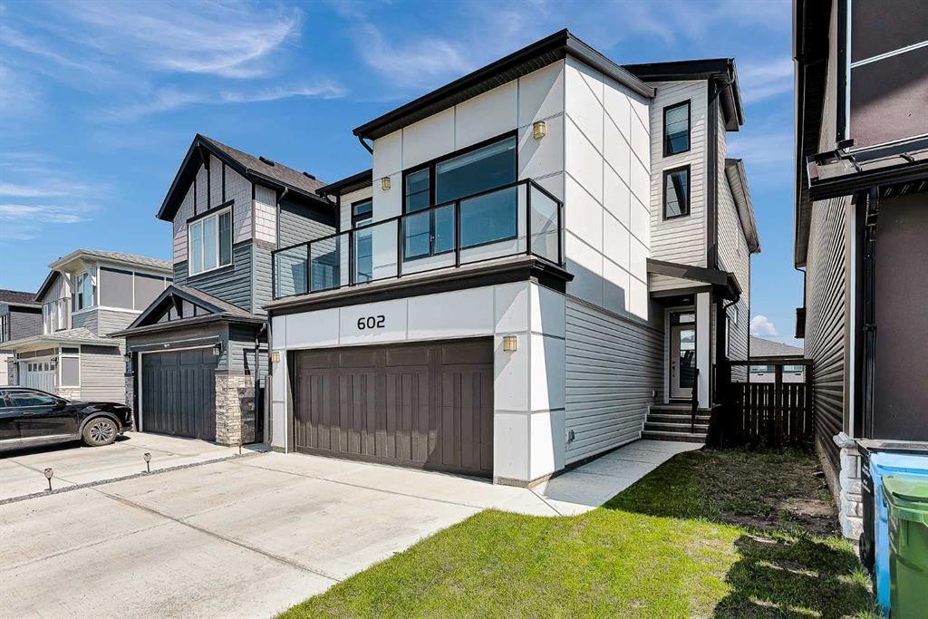 602 Creekstone Circle Sw, Calgary, AB