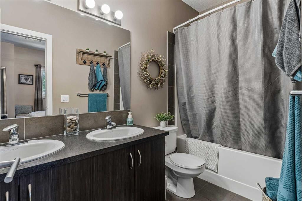 304 Cranfield Common Se, Calgary, AB
