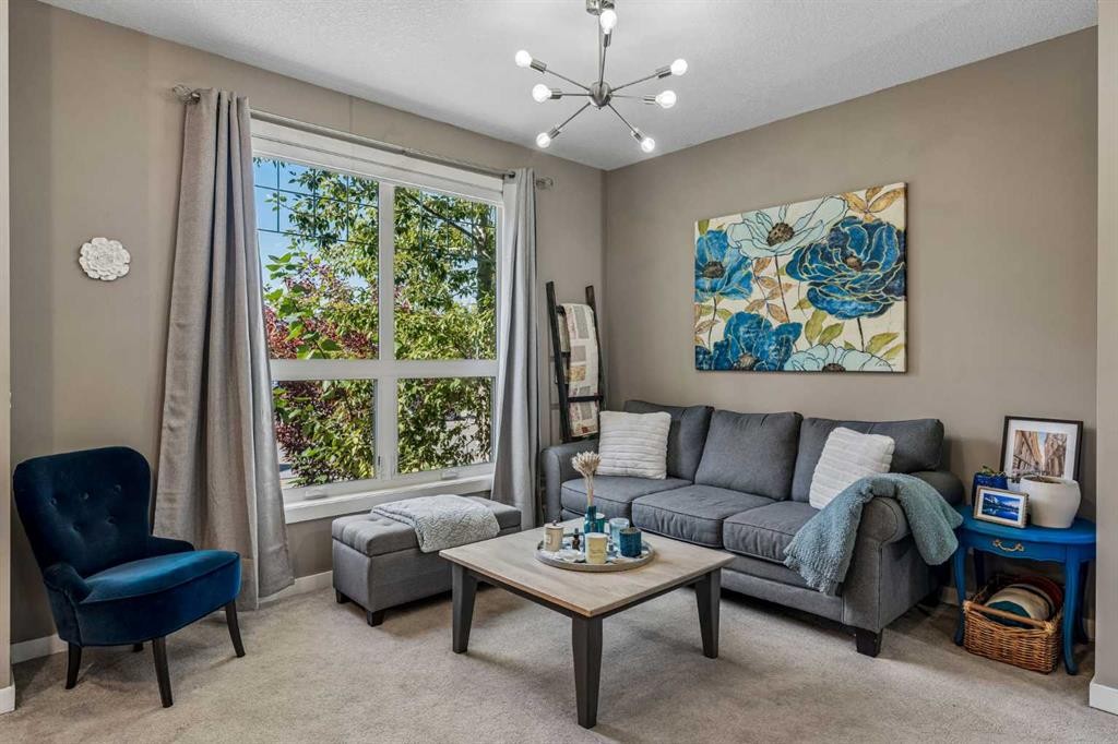 304 Cranfield Common Se, Calgary, AB