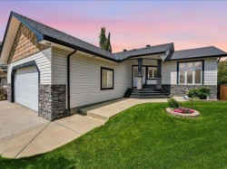 147 Cove Place Chestermere, AB T1X 1J6
