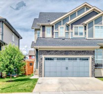 131 Heartland Street Cochrane, AB T4C 2P8