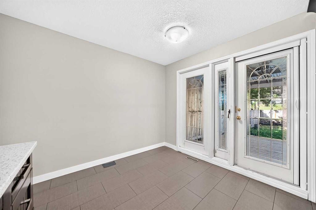 2515 62 Street Ne, Calgary, AB