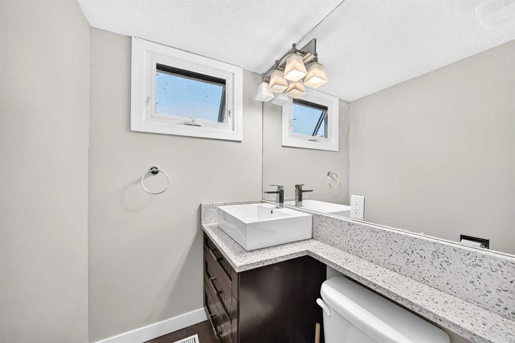 2515 62 Street Ne, Calgary, AB