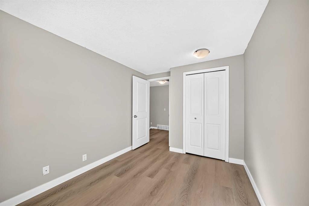 2515 62 Street Ne, Calgary, AB