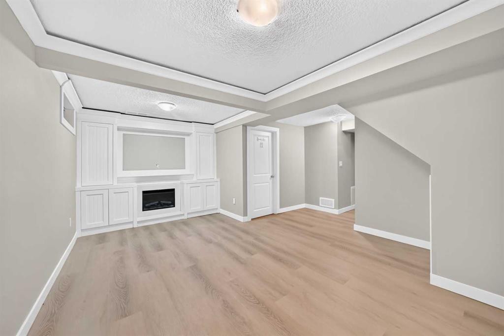 2515 62 Street Ne, Calgary, AB