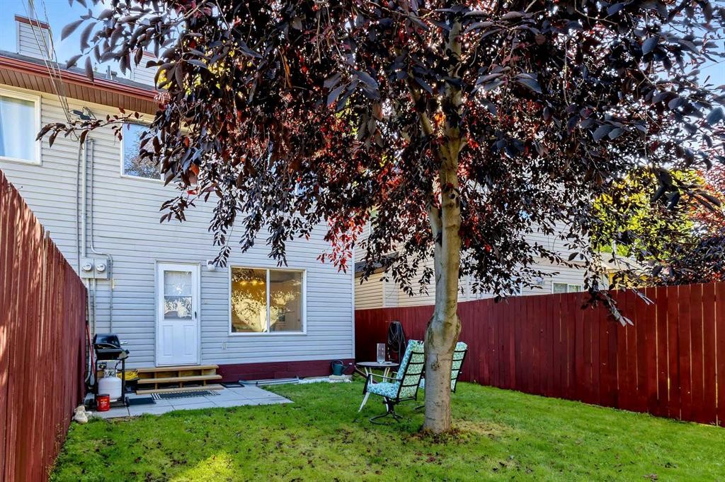 6219 18A Street Se, Calgary, AB