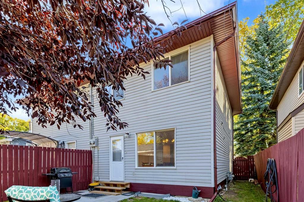 6219 18A Street Se, Calgary, AB