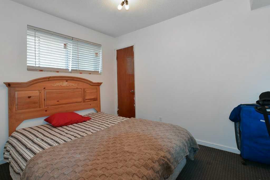 7639 21 Street Se, Calgary, AB