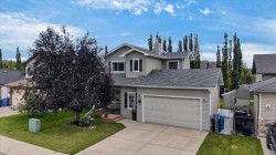 781 Stonehaven Drive Carstairs, AB T0M 0N0