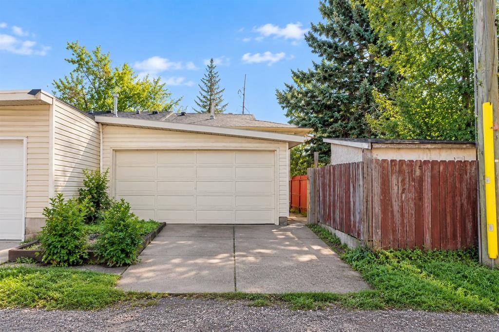 3341 Doverthorn Road Se, Calgary, AB