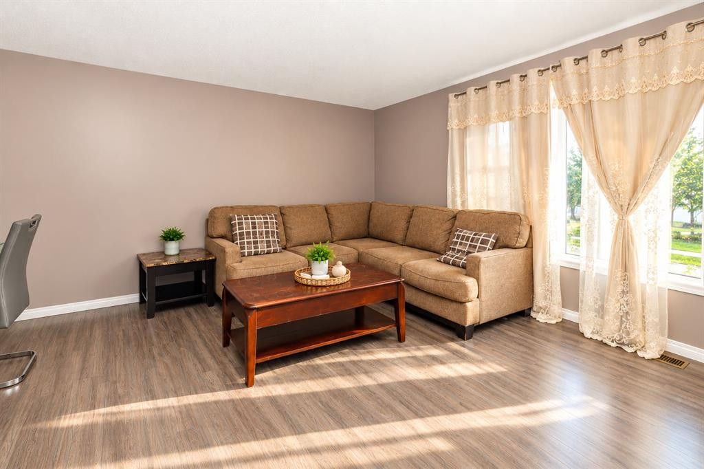 3341 Doverthorn Road Se, Calgary, AB