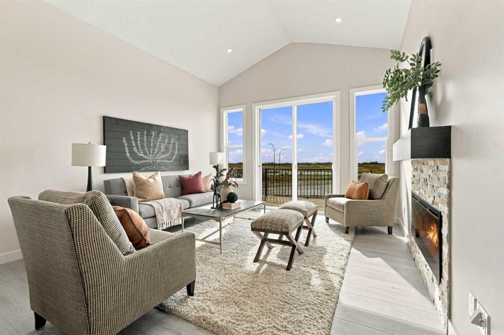 32 Clearview Gardens, Chestermere, AB