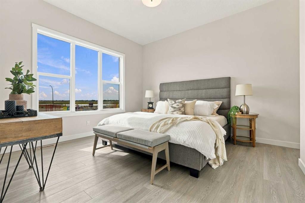 32 Clearview Gardens, Chestermere, AB