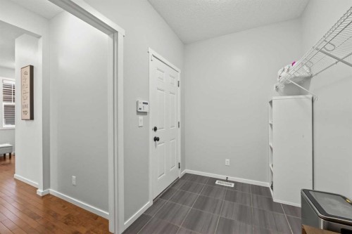34 Walgrove Terrace Se, Calgary, AB 