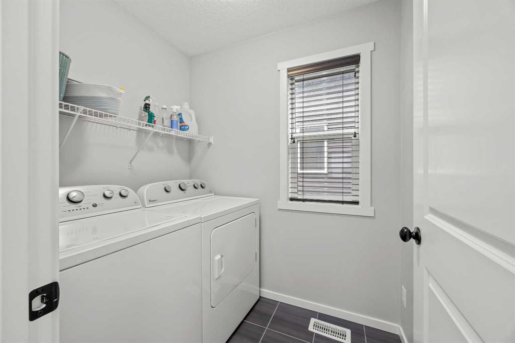 34 Walgrove Terrace Se, Calgary, AB