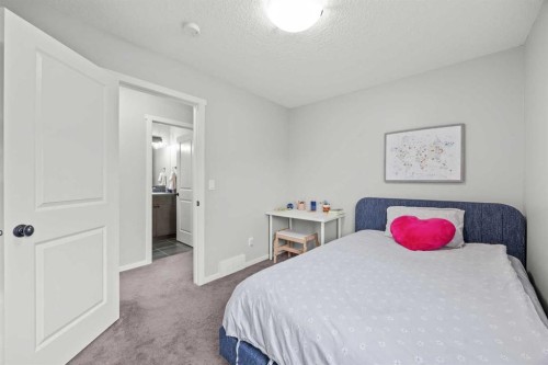 34 Walgrove Terrace Se, Calgary, AB 
