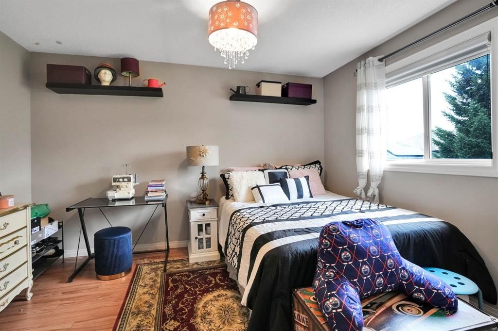 54 Royal Crest Way Nw, Calgary, AB