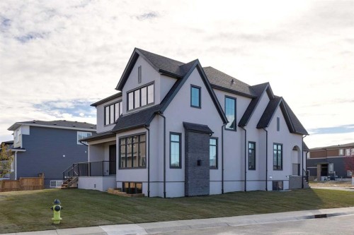 2 Rock Lake View Nw, Calgary, AB 