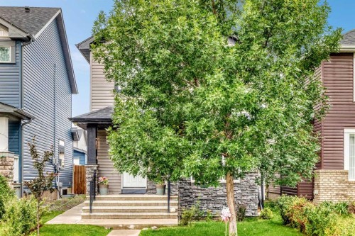 303 Saddlebrook Circle Ne, Calgary, AB 
