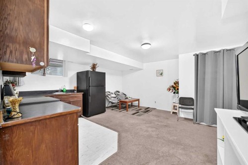 303 Saddlebrook Circle Ne, Calgary, AB 