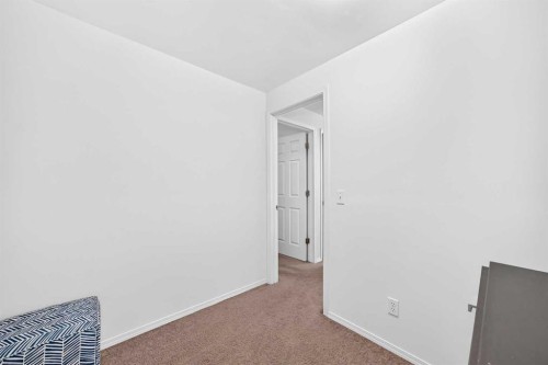 303 Saddlebrook Circle Ne, Calgary, AB 