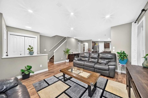 303 Saddlebrook Circle Ne, Calgary, AB 