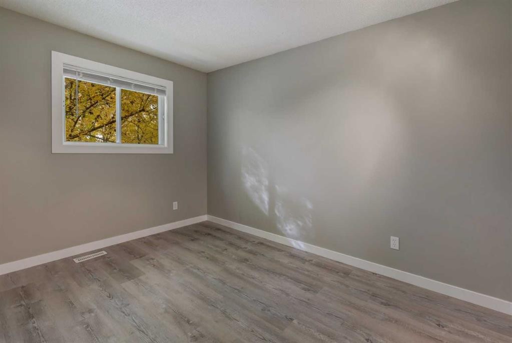 236 Cedarwood Park Sw, Calgary, AB