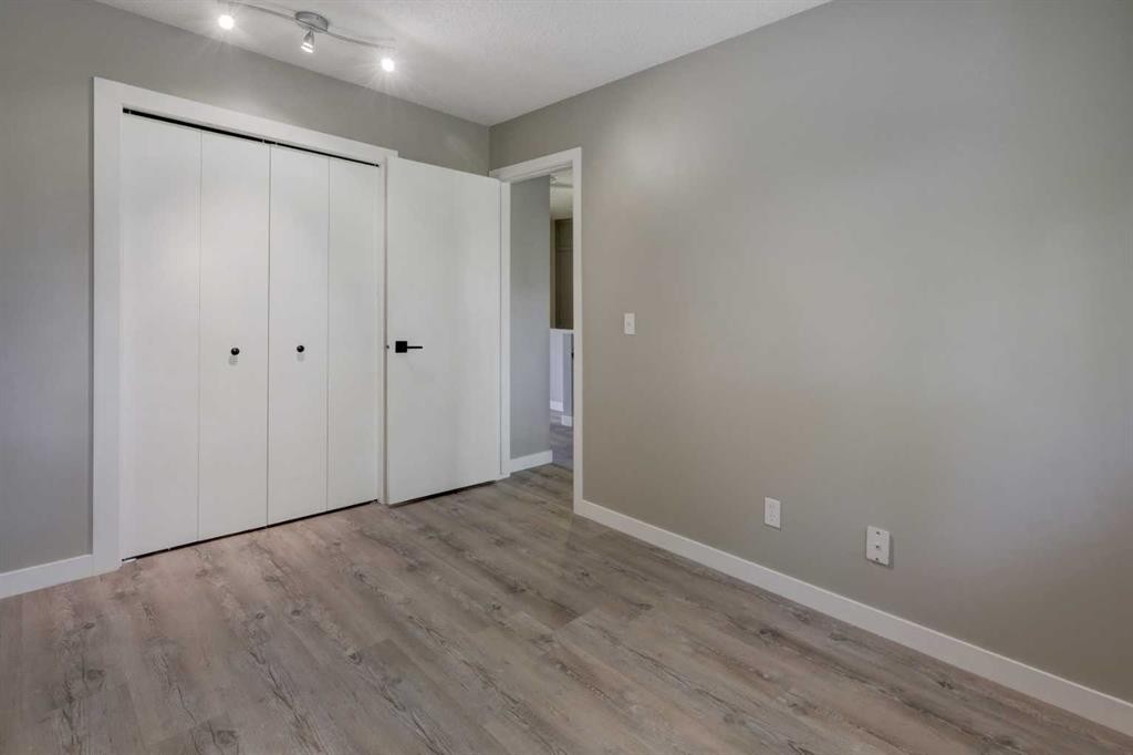 236 Cedarwood Park Sw, Calgary, AB