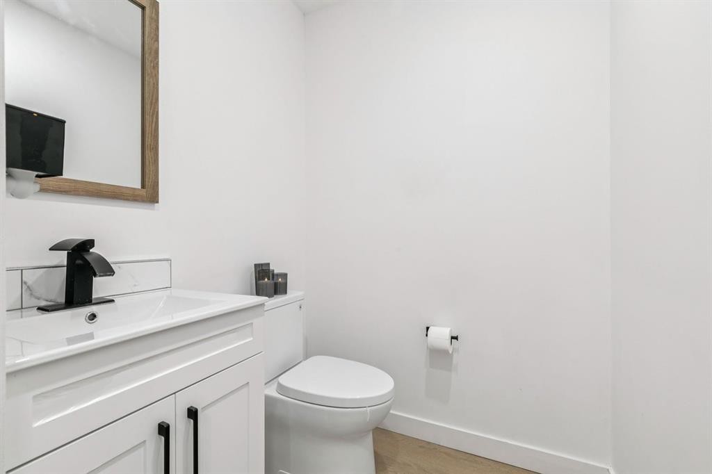 3812 3 Avenue Sw, Calgary, AB