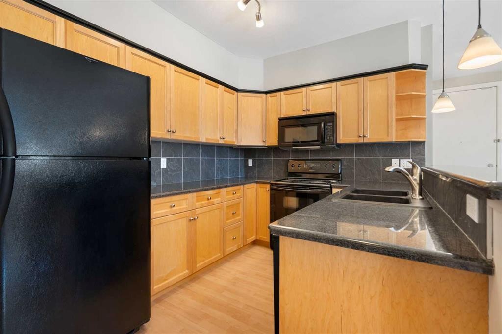 207-303 19 Avenue Sw, Calgary, AB