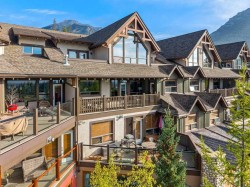 303-701 Benchlands Trail Canmore, AB T1W 3G9