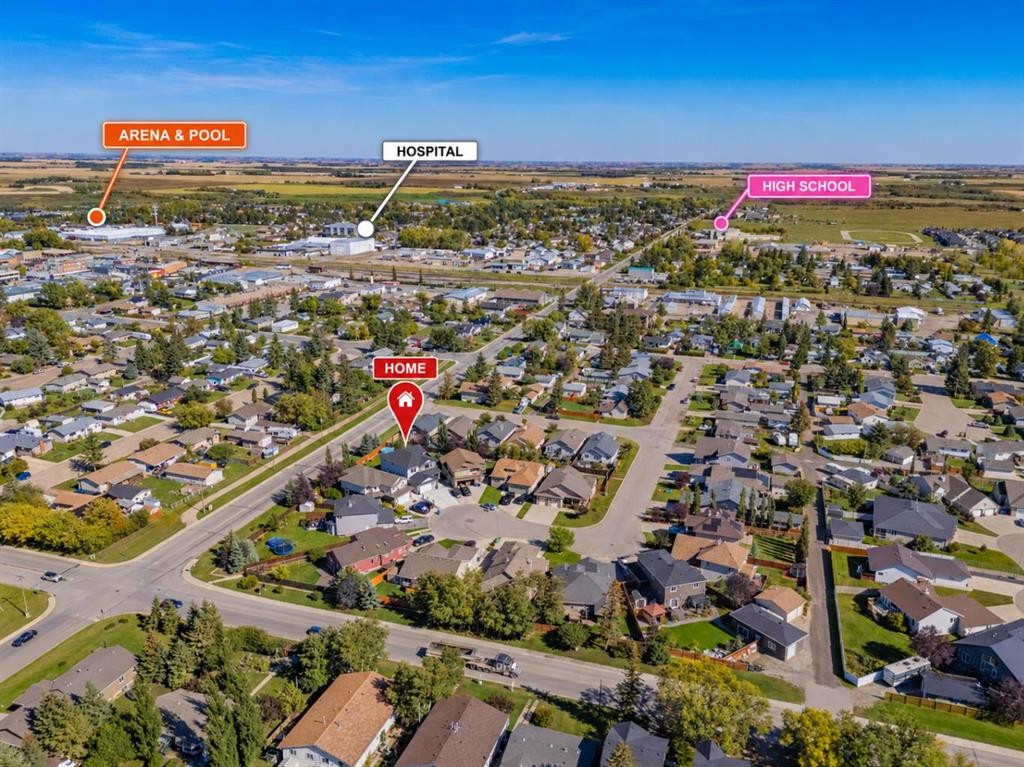 30 Silverstone Place, Didsbury, AB