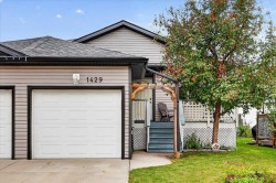 1429 Strathcona Way Strathmore, AB T1P 1S9