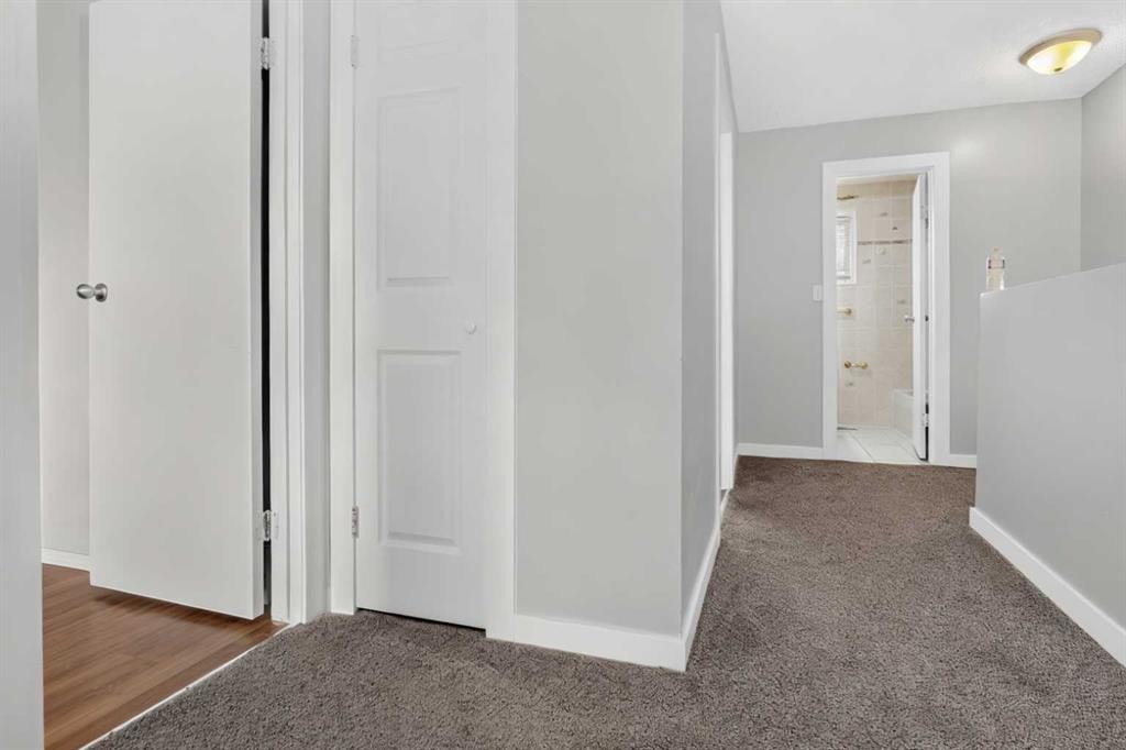 207 Penworth Drive Se, Calgary, AB