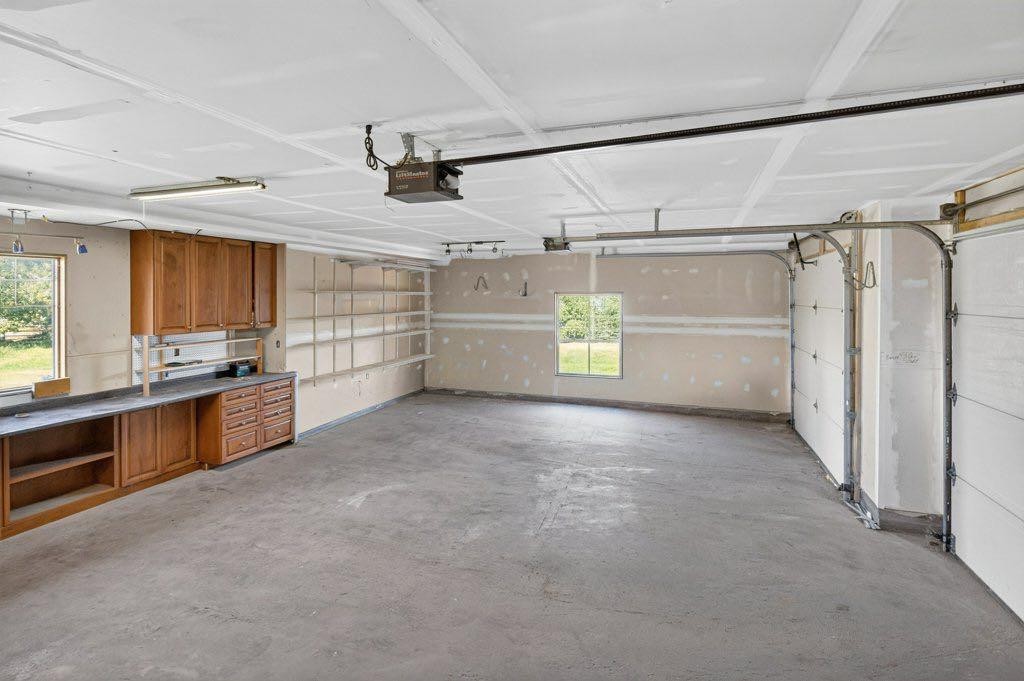 4 Norris Coulee Loop, De Winton, AB
