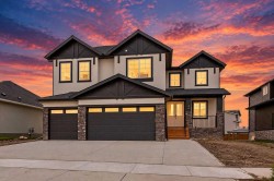 34 North Bridges Landing Langdon, AB T0J 1X0