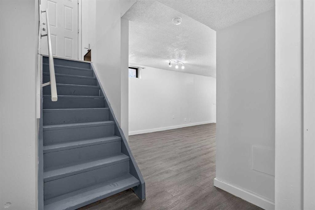 112 Abalone Place Ne, Calgary, AB