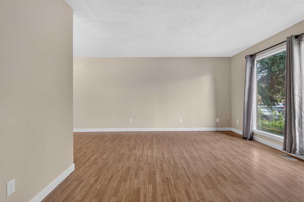 112 Abalone Place Ne, Calgary, AB