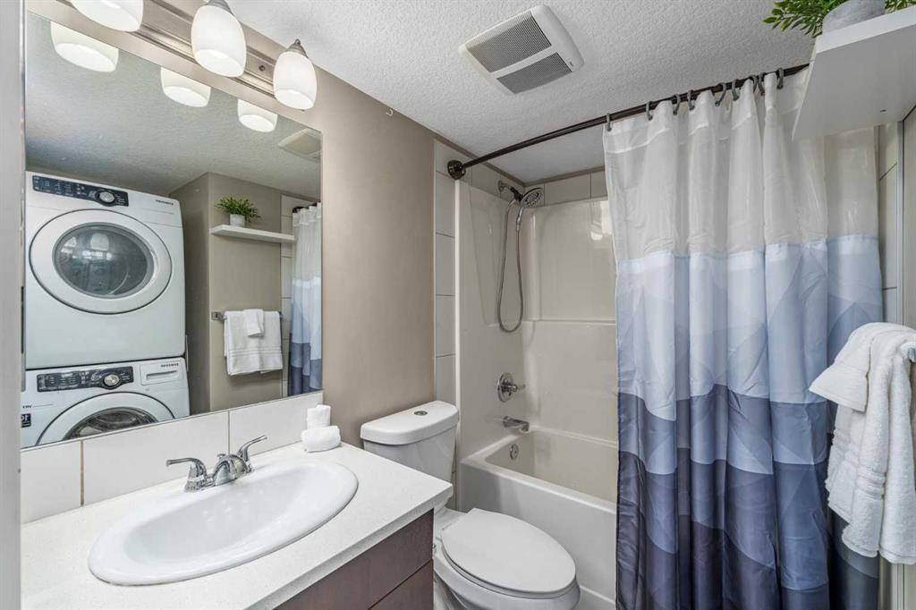 1110 Mckenzie Towne Row Se, Calgary, AB