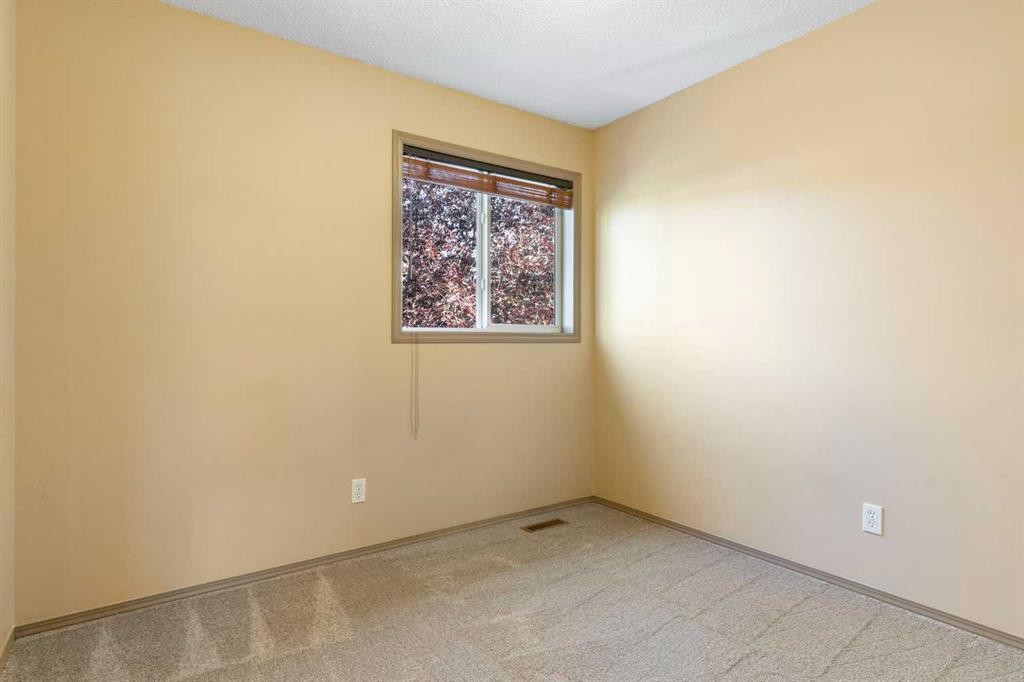 12 Tuscany Springs Circle Nw, Calgary, AB