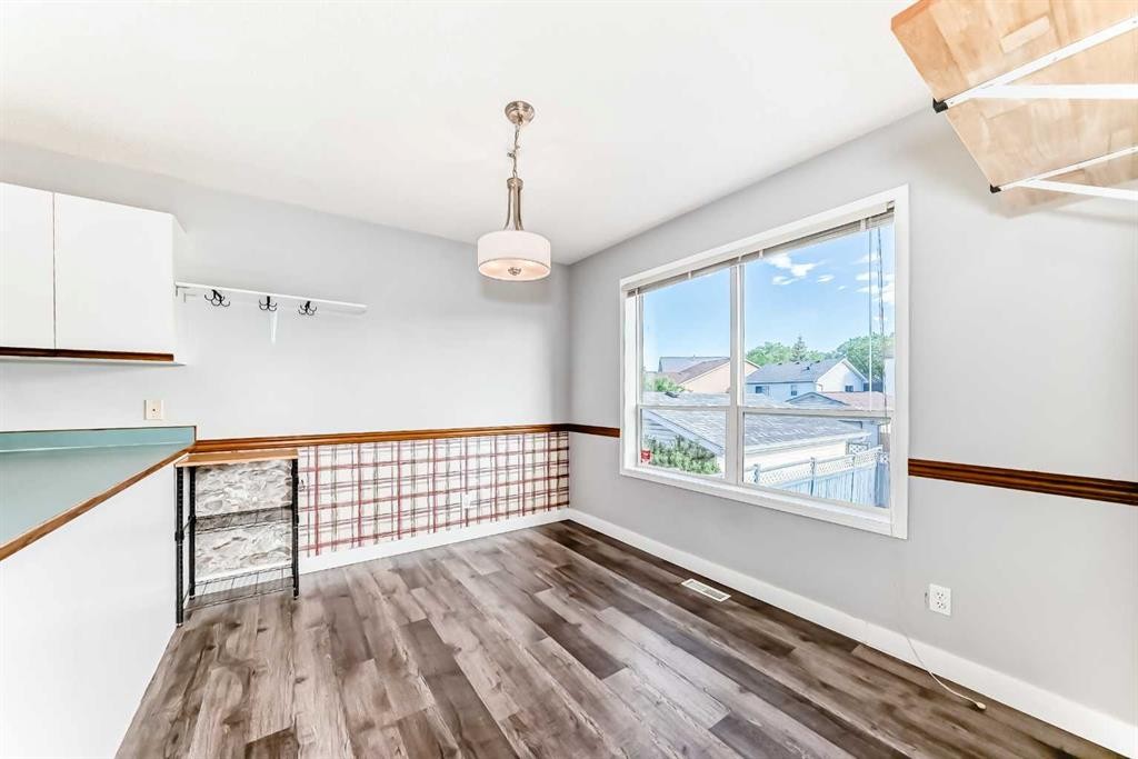 10800 Hidden Valley Drive Nw, Calgary, AB