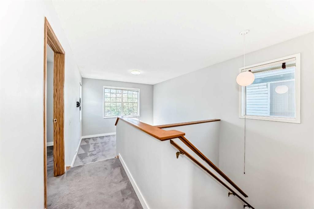 10800 Hidden Valley Drive Nw, Calgary, AB