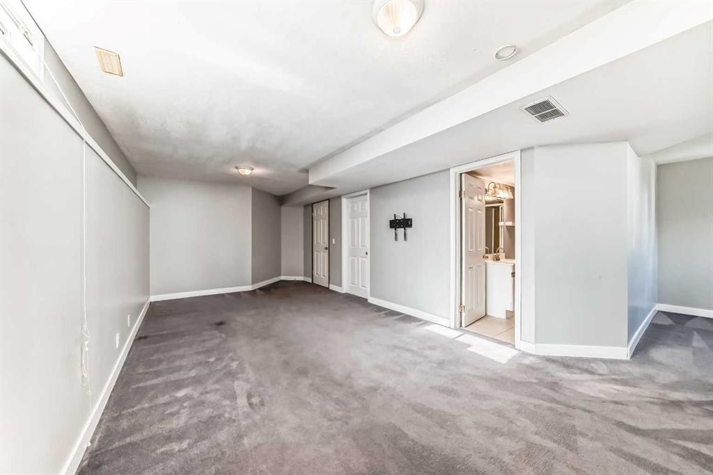 10800 Hidden Valley Drive Nw, Calgary, AB