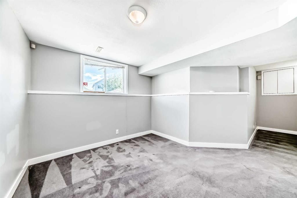 10800 Hidden Valley Drive Nw, Calgary, AB