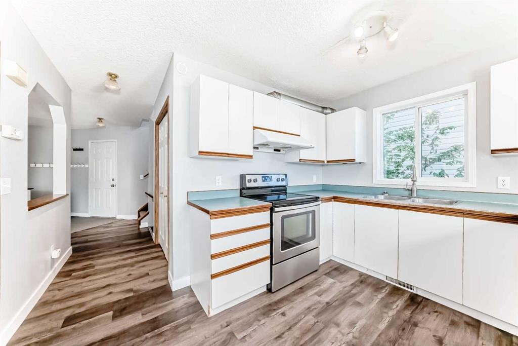 10800 Hidden Valley Drive Nw, Calgary, AB
