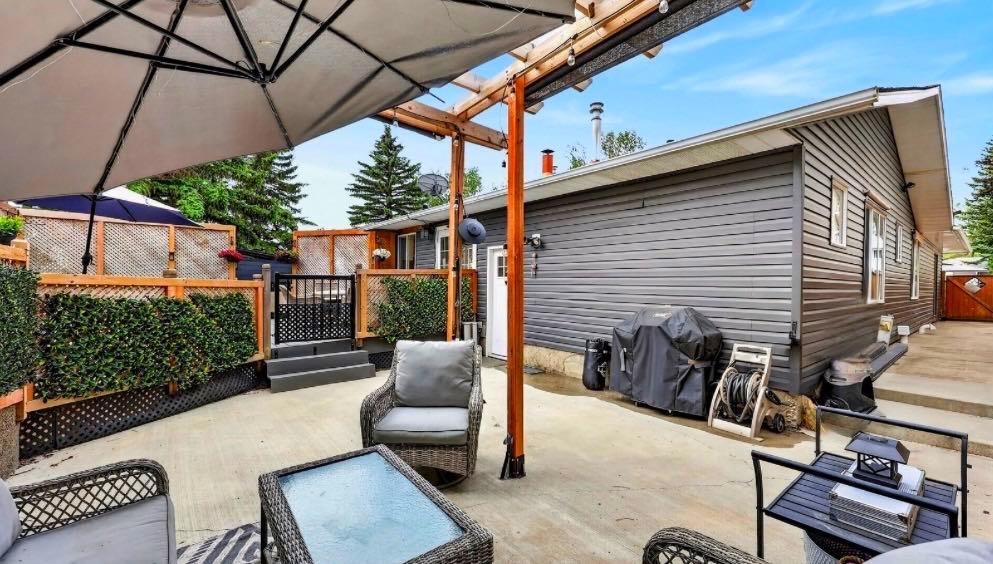 104 Silver Springs Green Nw, Calgary, AB